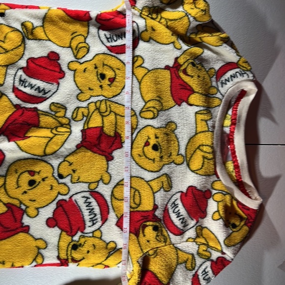 Disney Winnie the Pooh fuzzy sweat shirt size small - Picture 3 of 5